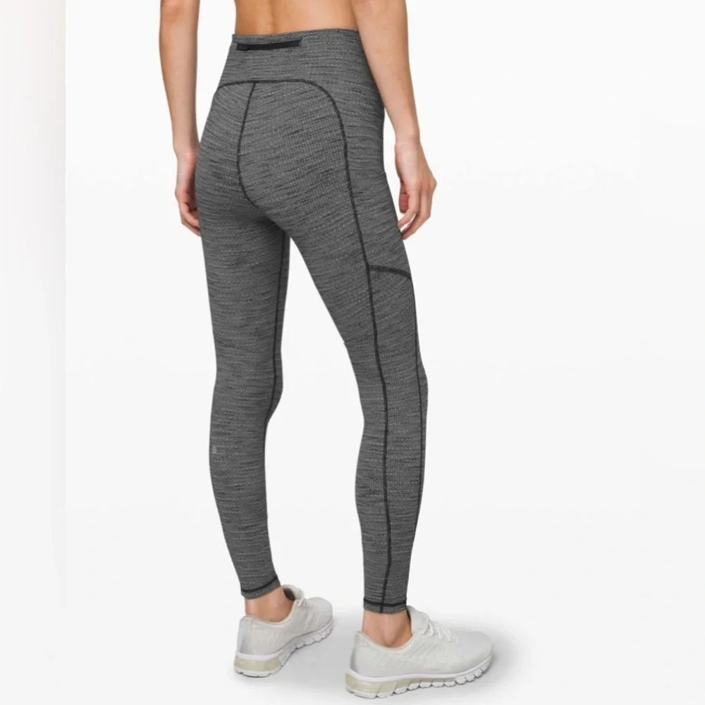 Lululemon Speed Up Tight 28